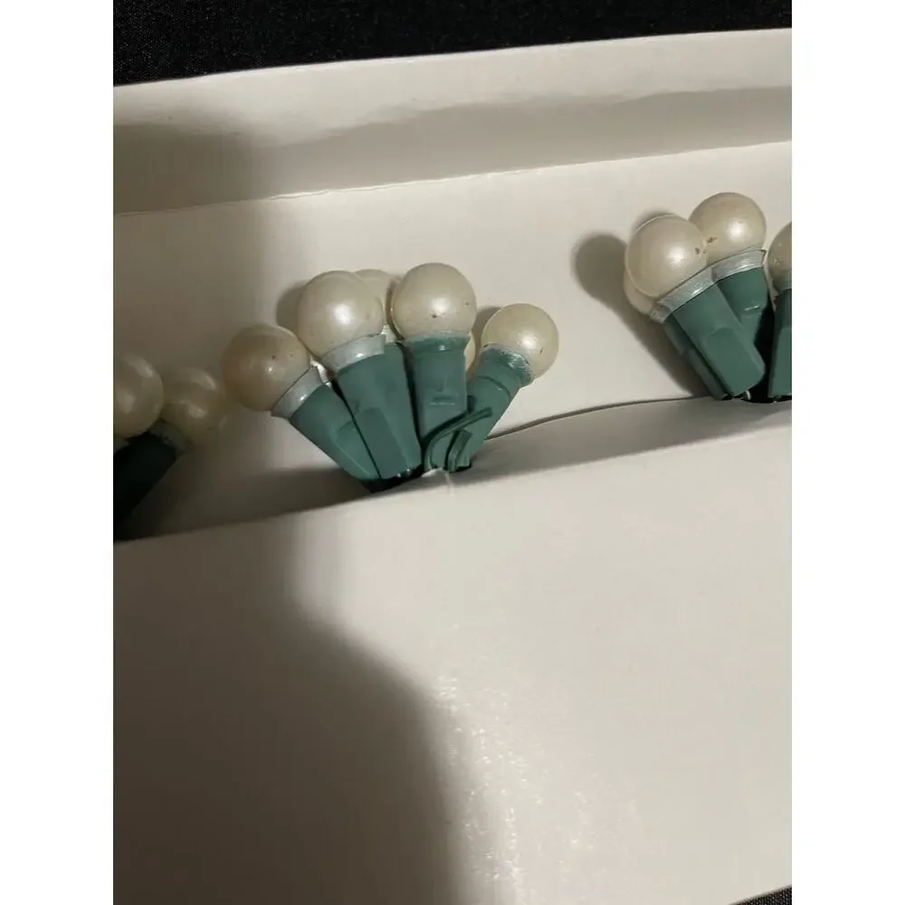 Vintage Merry Bright Mini Cluster Lights - 35 Super Bright NIB Tested Works
